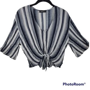 NWOT Adara Blue Striped 3/4 Sleeve Cropped Top Womens M Ties Waist PRICE FIRM